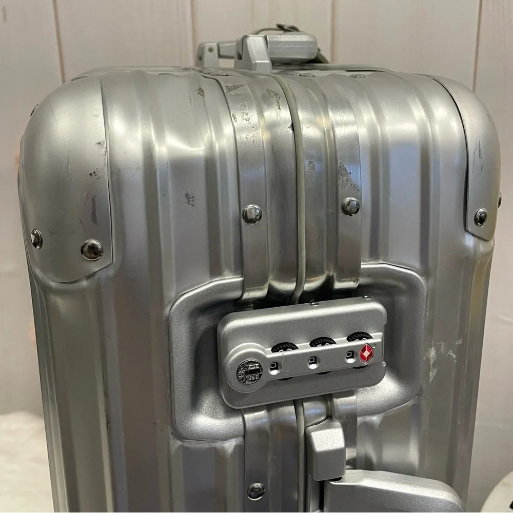 RIMOWA Silver Carry-On Spinner Luggage